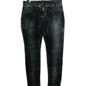 Love Sick Supper Skinny Light weight Jeans Size 13 (259)